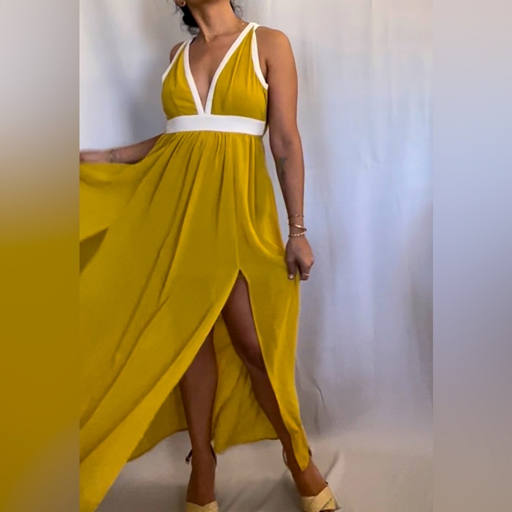 YELLOW Maxi dress with gorgeous white piping and racer back detail